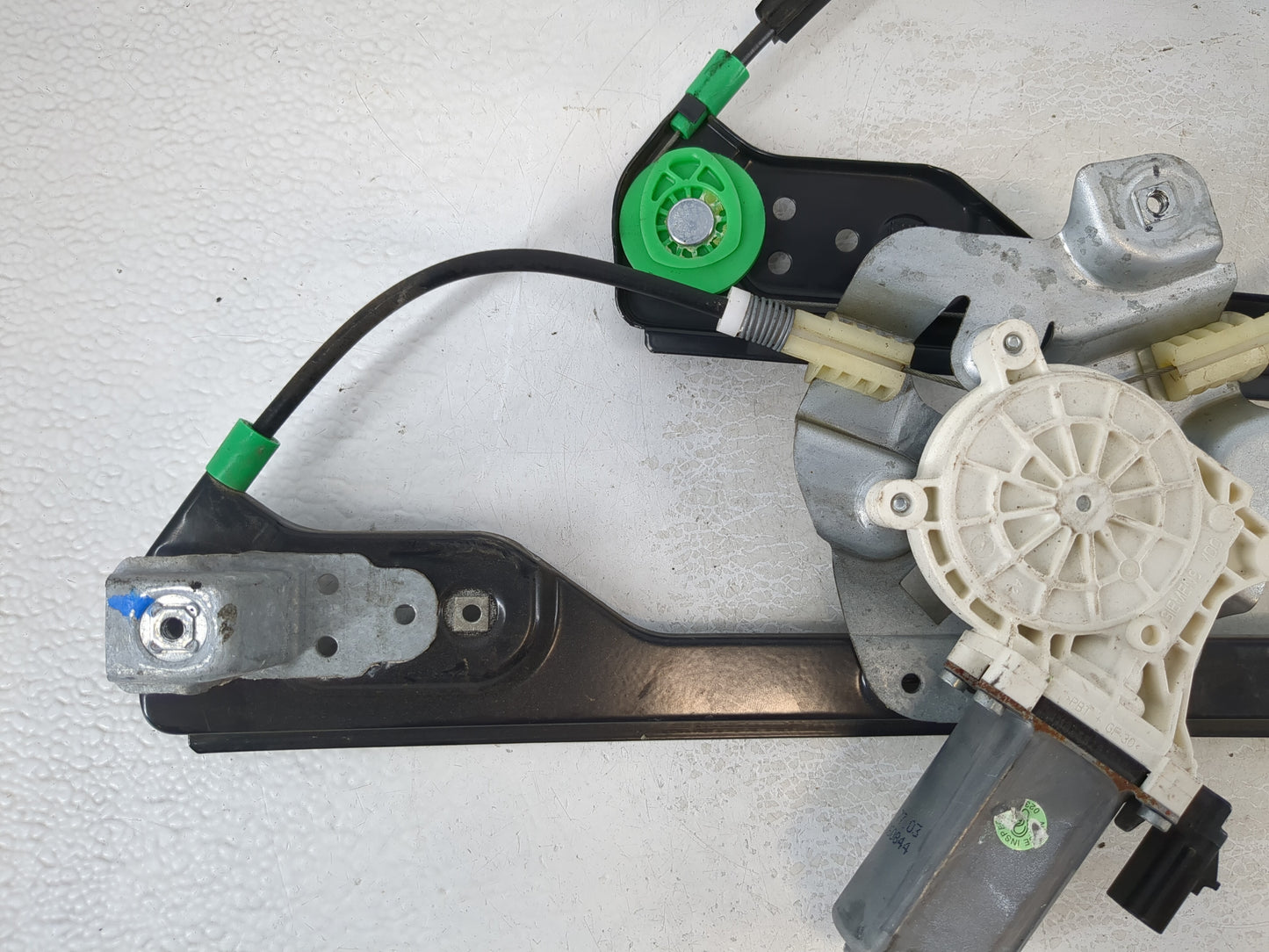 2006-2010 Dodge Charger Driver Left Front Window Regulator 968107 - Oemusedautoparts1.com