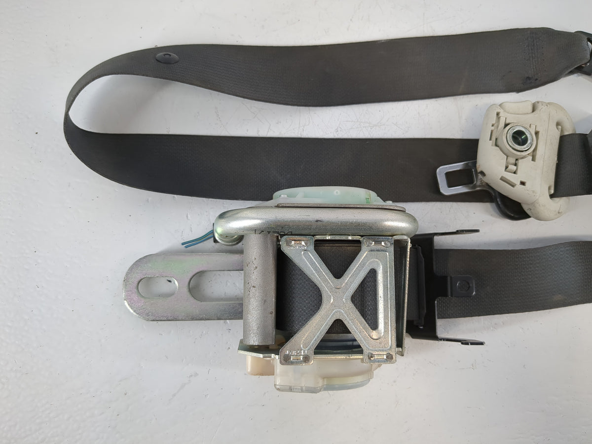 2008-2010 Dodge Charger Passenger Front Seatbelt Retractor 986047 - Oemusedautoparts1.com
