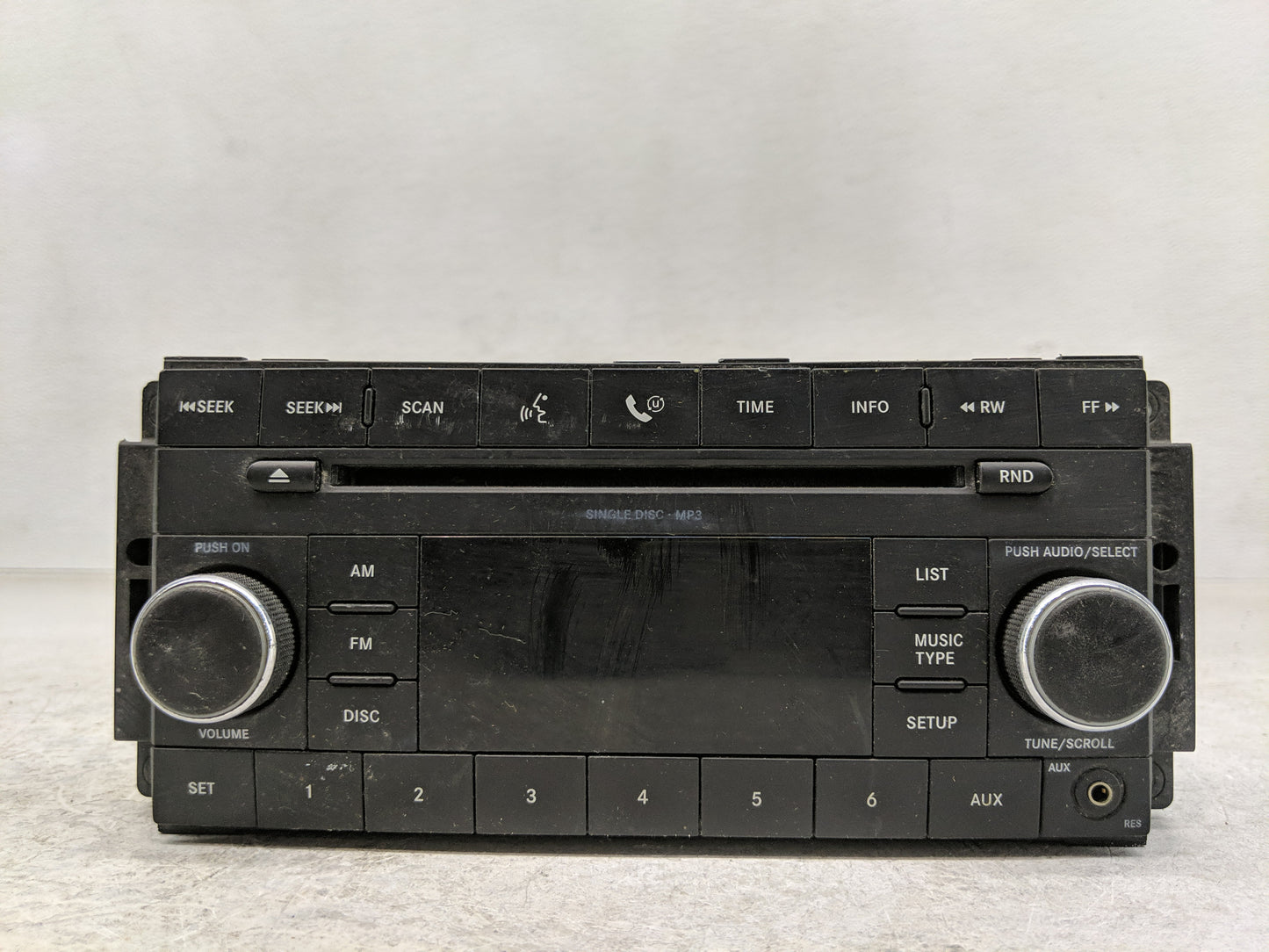 2008 Dodge Dakota Radio AM FM Cd Player Receiver Replacement P/N:P05064420AF Fits Fits 2007 OEM Used Auto Parts - Oemusedaut