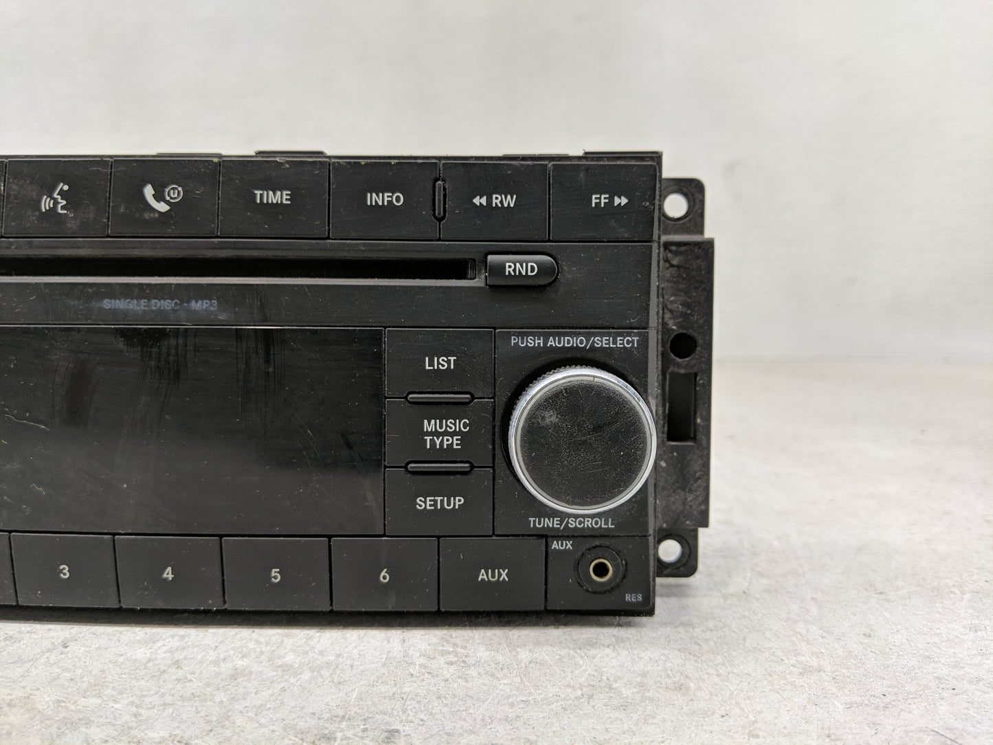 2008 Dodge Dakota Radio AM FM Cd Player Receiver Replacement P/N:P05064420AF Fits Fits 2007 OEM Used Auto Parts - Oemusedaut