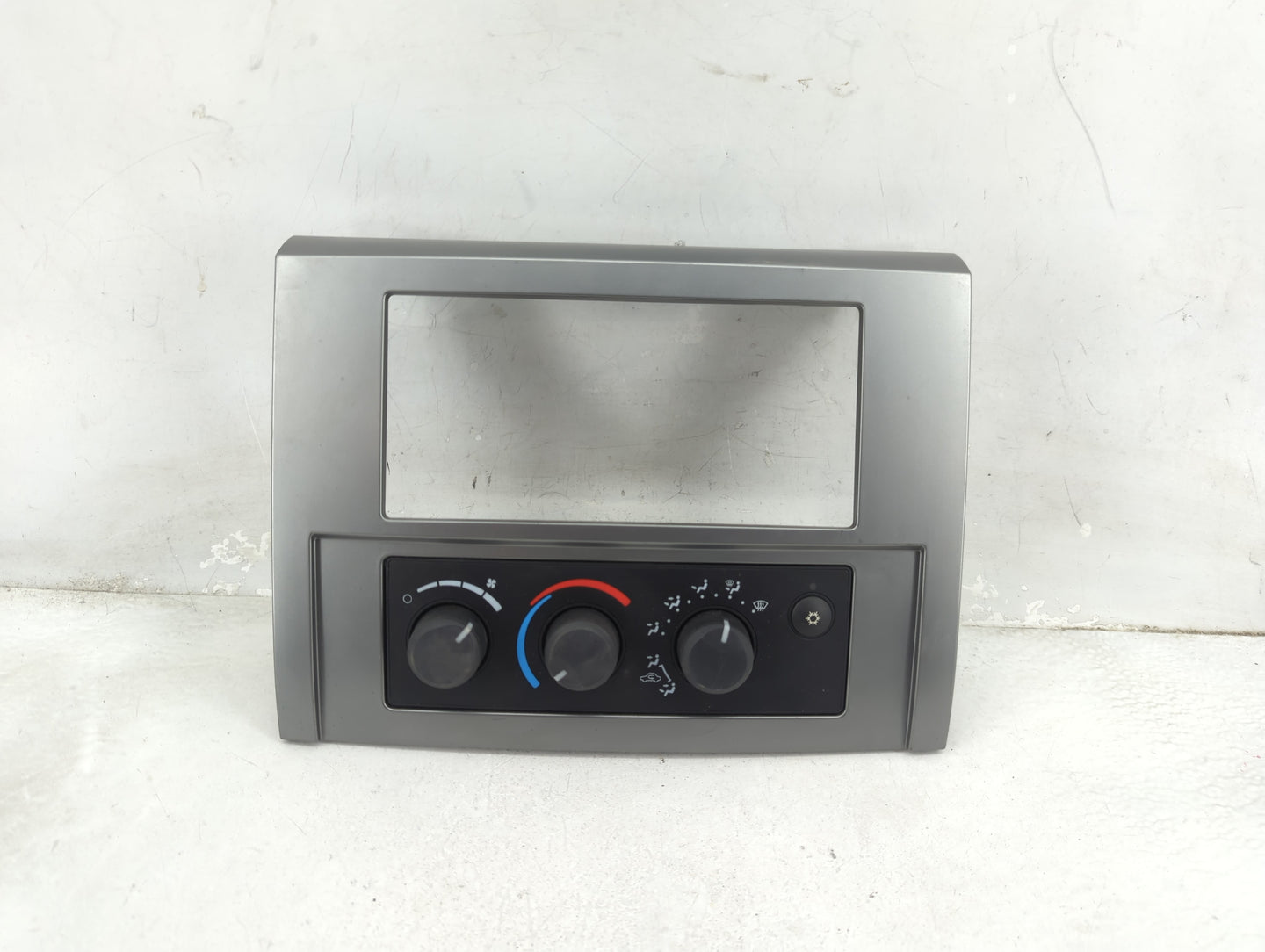 2008-2011 Dodge Dakota Climate Control Module Temperature AC/Heater Replacement P/N:0556964 078AB Fits Fits 2008 2009 2010 2