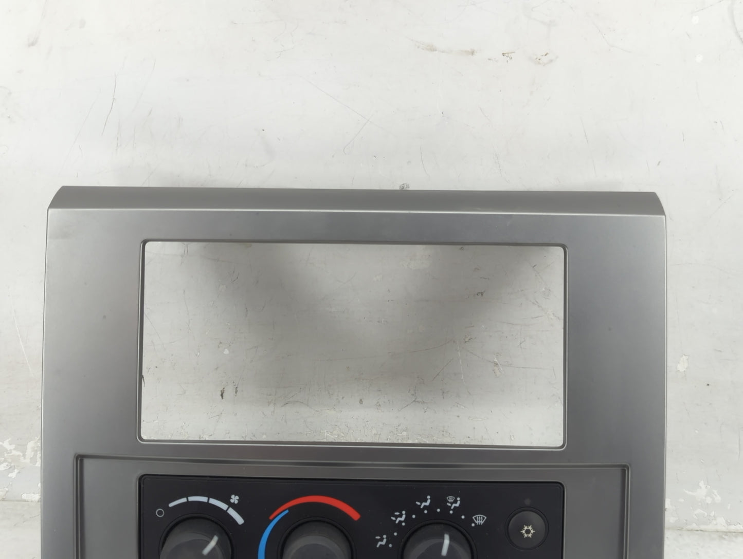 2008-2011 Dodge Dakota Climate Control Module Temperature AC/Heater Replacement P/N:0556964 078AB Fits Fits 2008 2009 2010 2