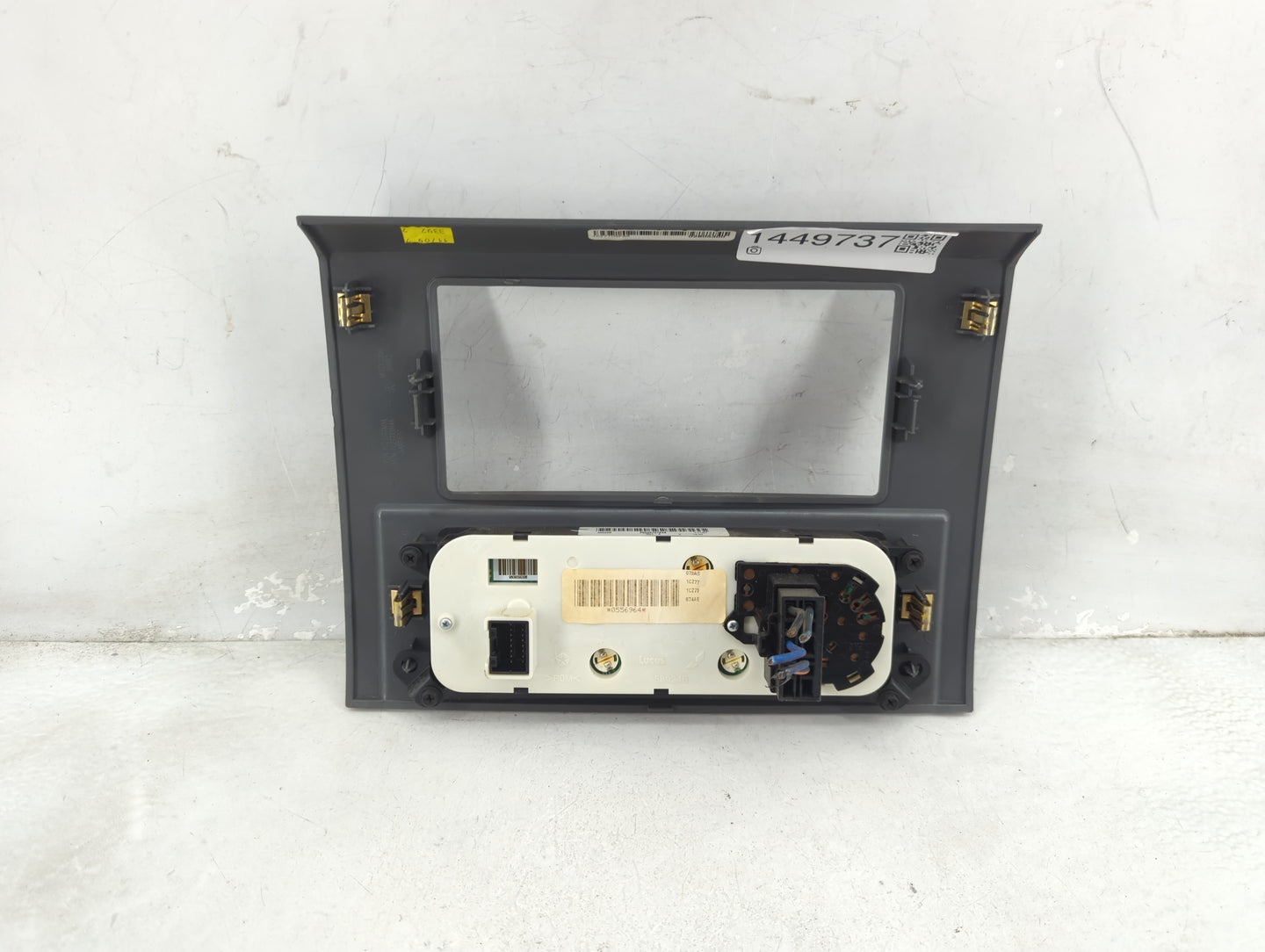 2008-2011 Dodge Dakota Climate Control Module Temperature AC/Heater Replacement P/N:0556964 078AB Fits Fits 2008 2009 2010 2