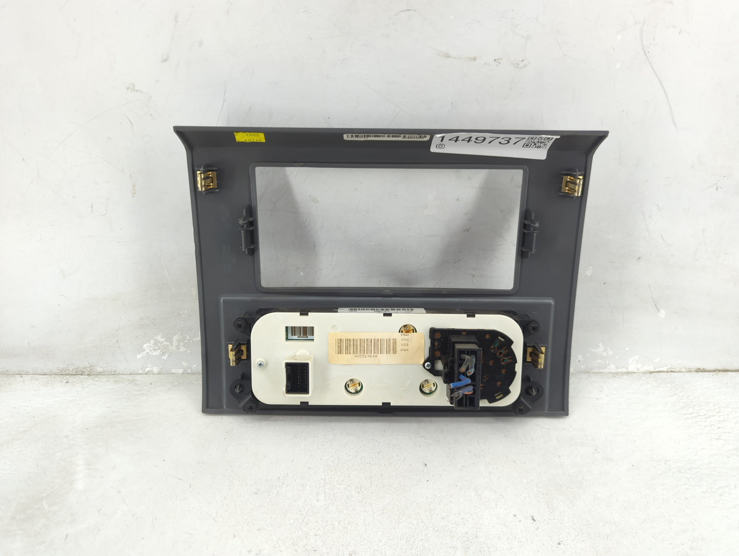 2008-2011 Dodge Dakota Climate Control Module Temperature AC/Heater Replacement P/N:0556964 078AB Fits Fits 2008 2009 2010 2