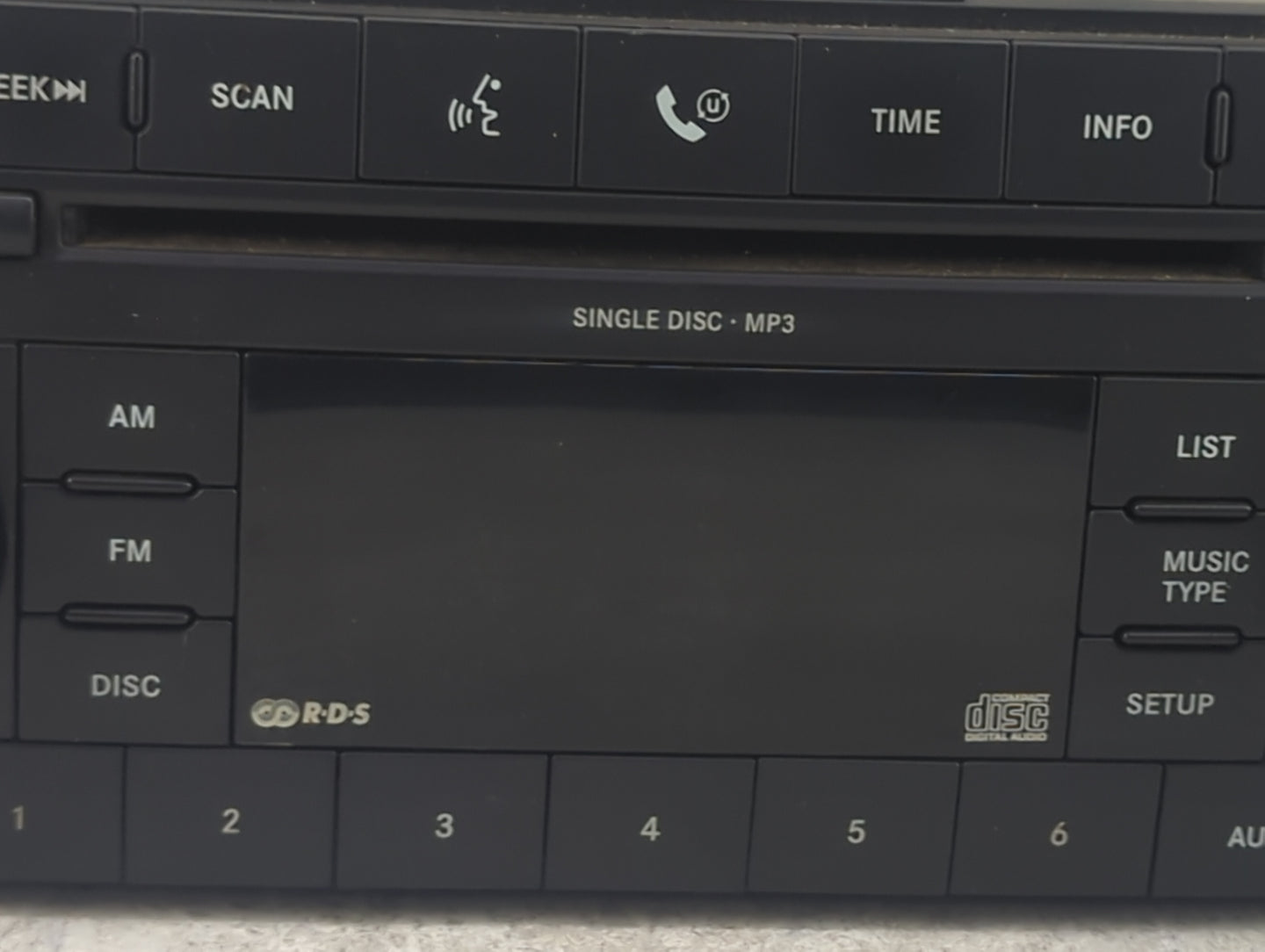 2005-2007 Dodge Dakota Radio AM FM Cd Player Receiver Replacement P/N:P05064410AF Fits Fits 2004 2005 2006 2007 2008 2009 20
