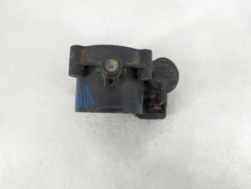 2008-2010 Dodge Dakota Throttle Body P/N:0 280 750 205 53032837AA Fits Fits 2008 2009 2010 2011 2012 2013 OEM Used Auto Parts