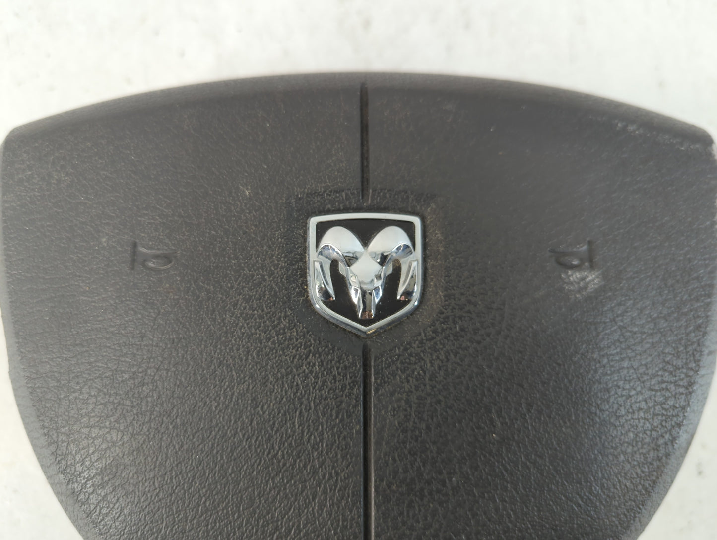 2006-2011 Dodge Dakota Air Bag Driver Left Steering Wheel Mounted - Oemusedautoparts1.com