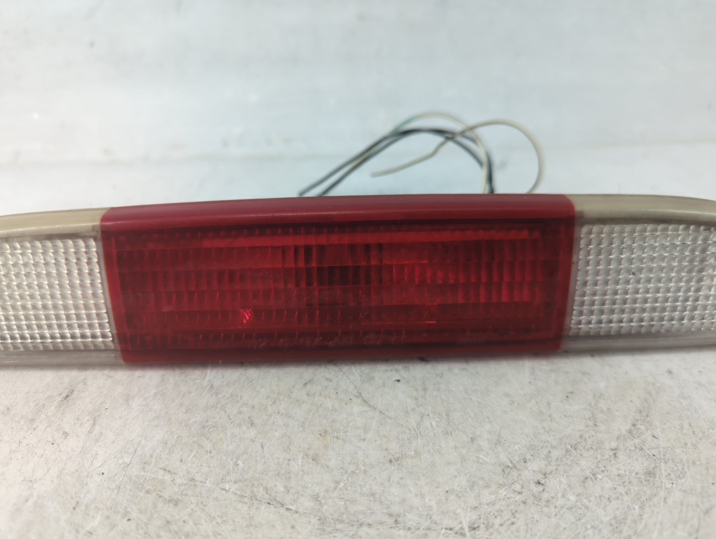 2008 Dodge Dakota Third Brake Light Tail Light Fits OEM Used Auto Parts - Oemusedautoparts1.com