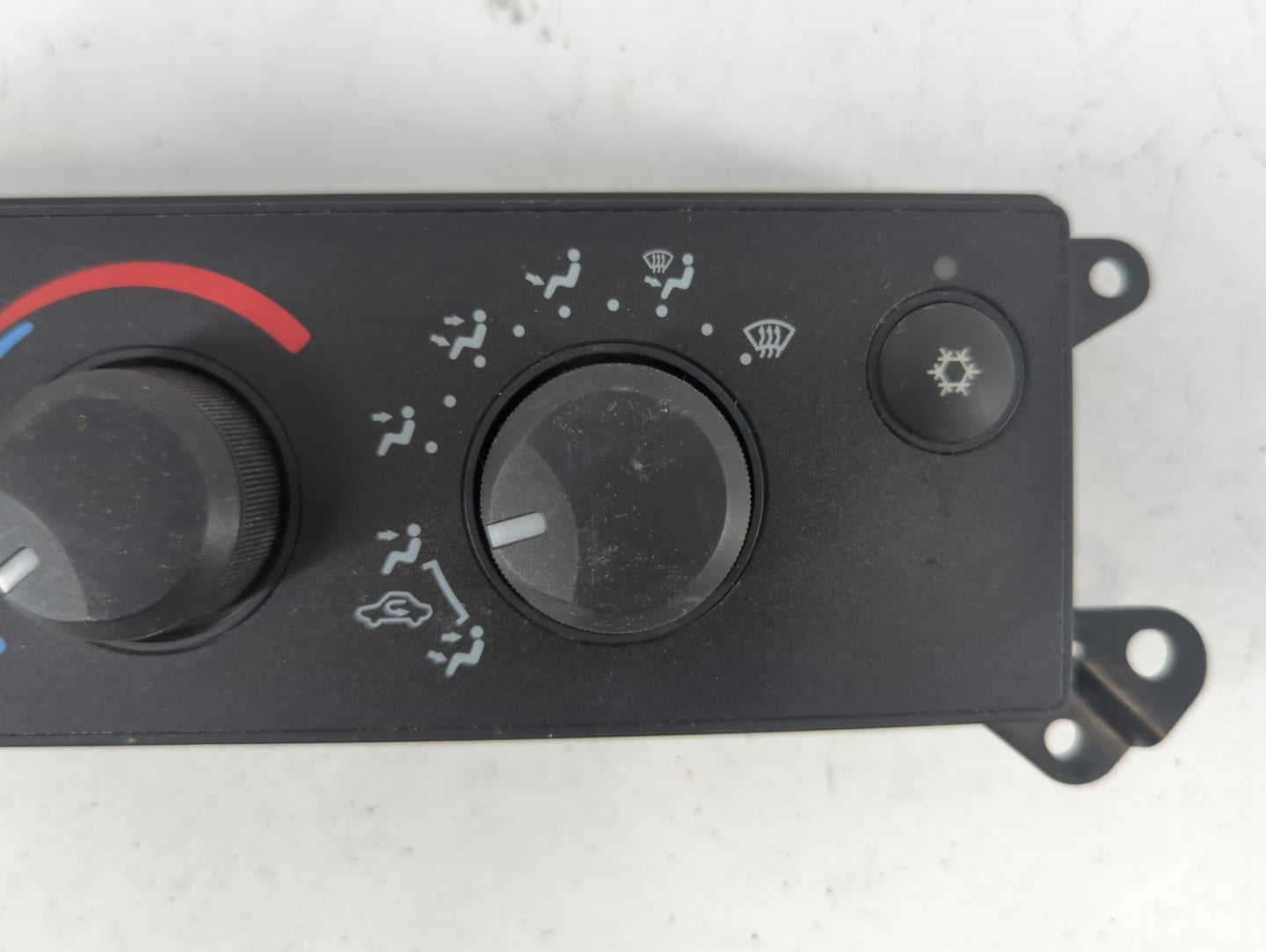 2008-2011 Dodge Dakota Climate Control Module Temperature AC/Heater Replacement P/N:P55057078AB Fits Fits 2008 2009 2010 201