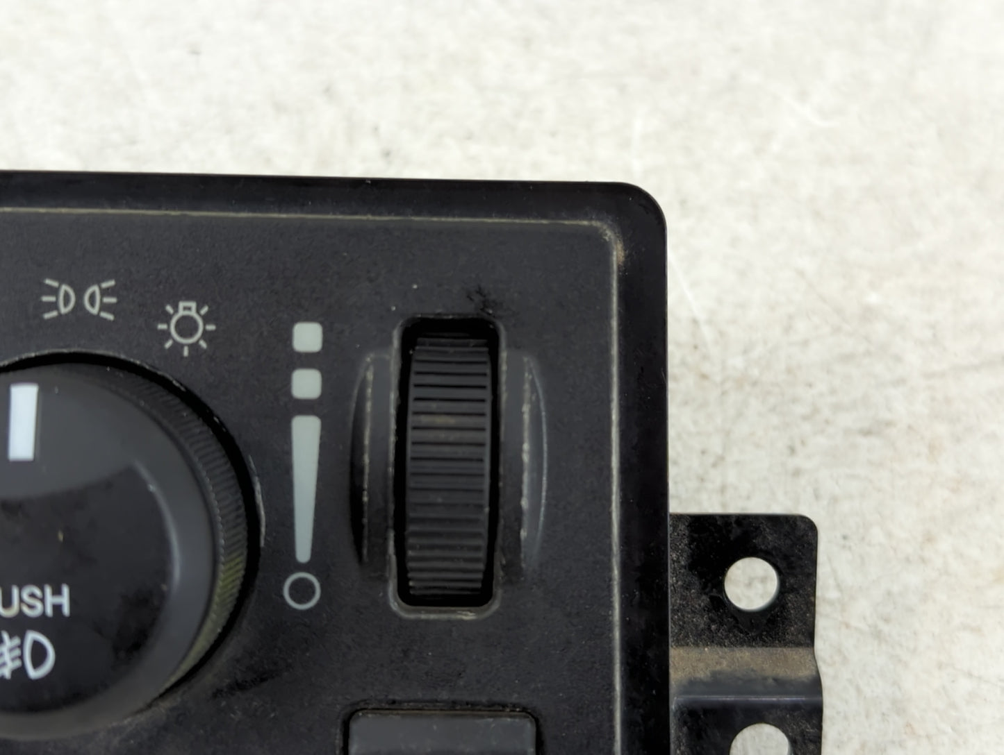 2006-2009 Dodge Dakota Headlight Head Light Switch Lamp Control 2897 1st - Oemusedautoparts1.com