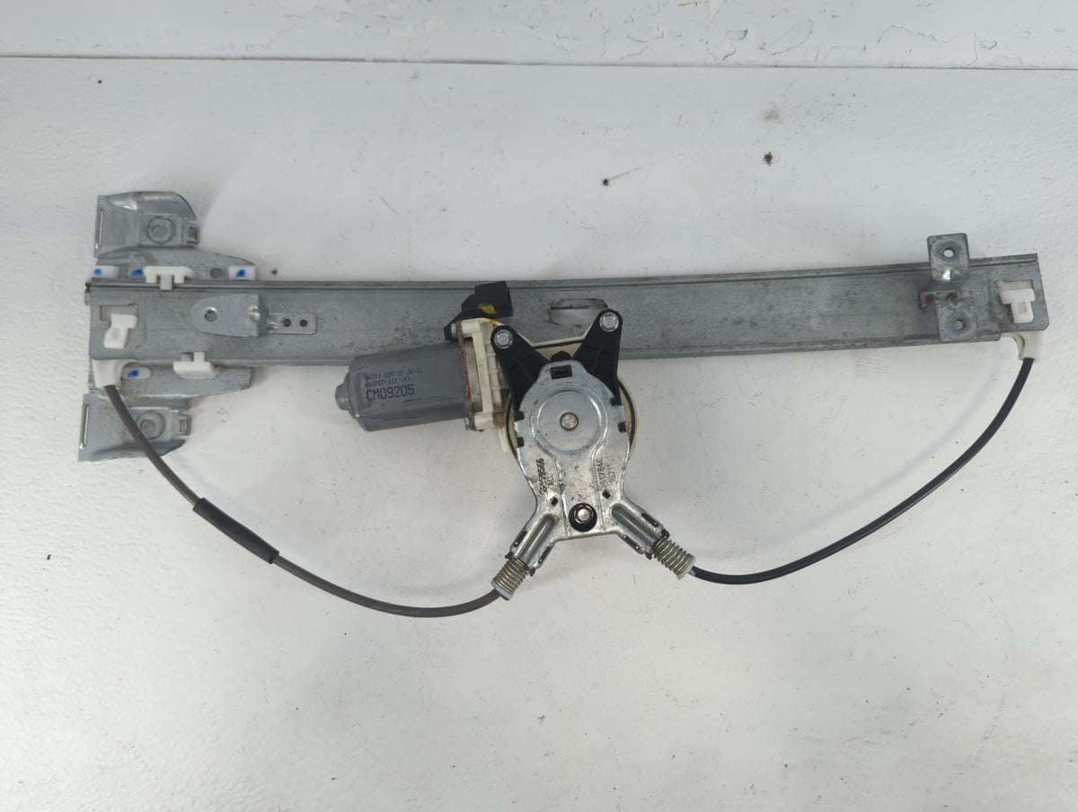 2005-2011 Dodge Dakota Used Window Regulator Passenger Front 939998 - Oemusedautoparts1.com