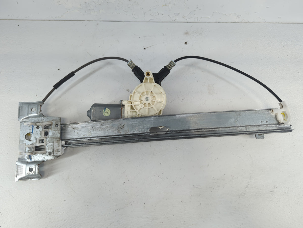2005-2011 Dodge Dakota Used Window Regulator Passenger Front 939998 - Oemusedautoparts1.com