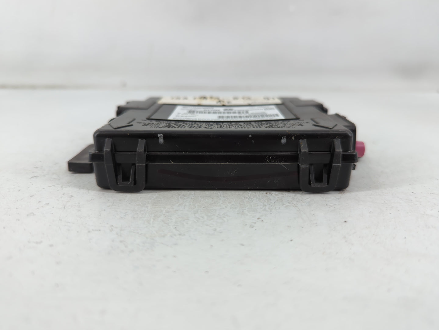 2013-2016 Dodge Dart Chassis Control Module Ccm Bcm Body Control - Oemusedautoparts1.com
