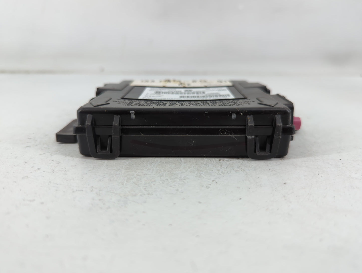 2013-2016 Dodge Dart Chassis Control Module Ccm Bcm Body Control - Oemusedautoparts1.com