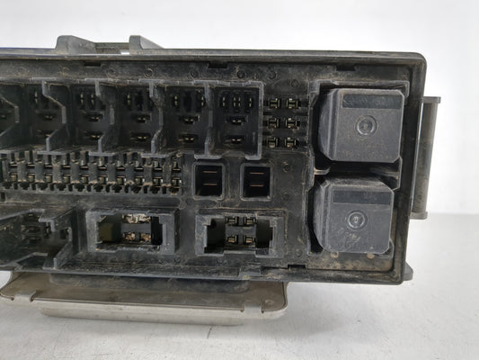 2007-2009 Dodge Durango Fusebox Fuse Box Panel Relay Module P/N:P04692096AH P04692187AC Fits Fits 2007 2008 2009 OEM Used Auto Parts