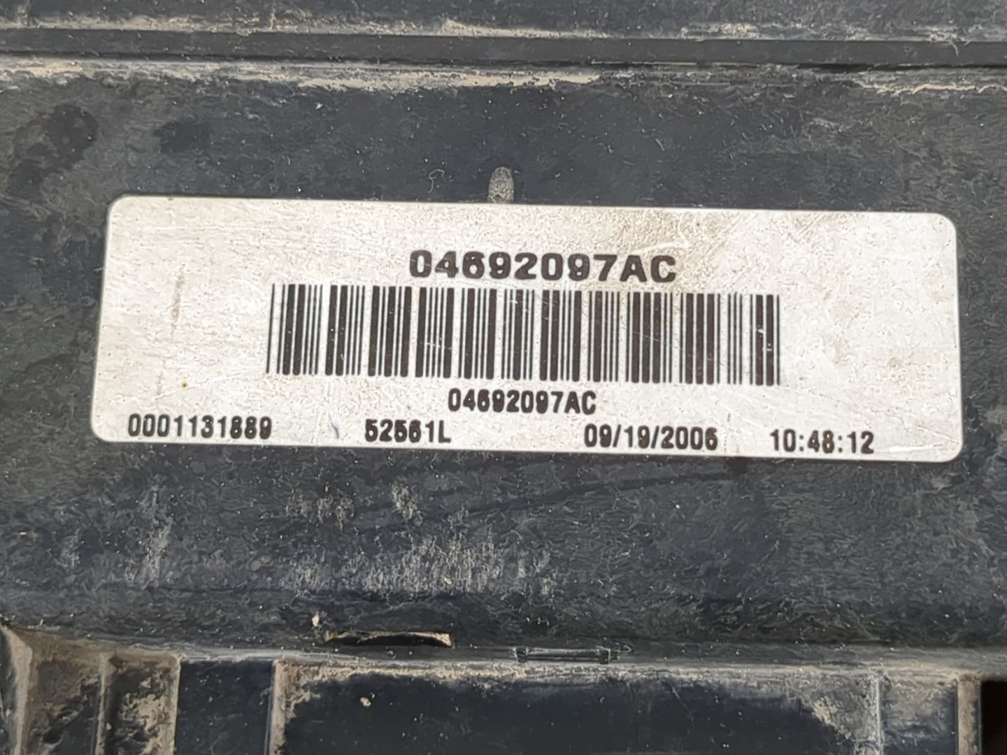 2007-2009 Dodge Durango Fusebox Fuse Box Panel Relay Module P/N:P04692096AH P04692187AC Fits Fits 2007 2008 2009 OEM Used Au