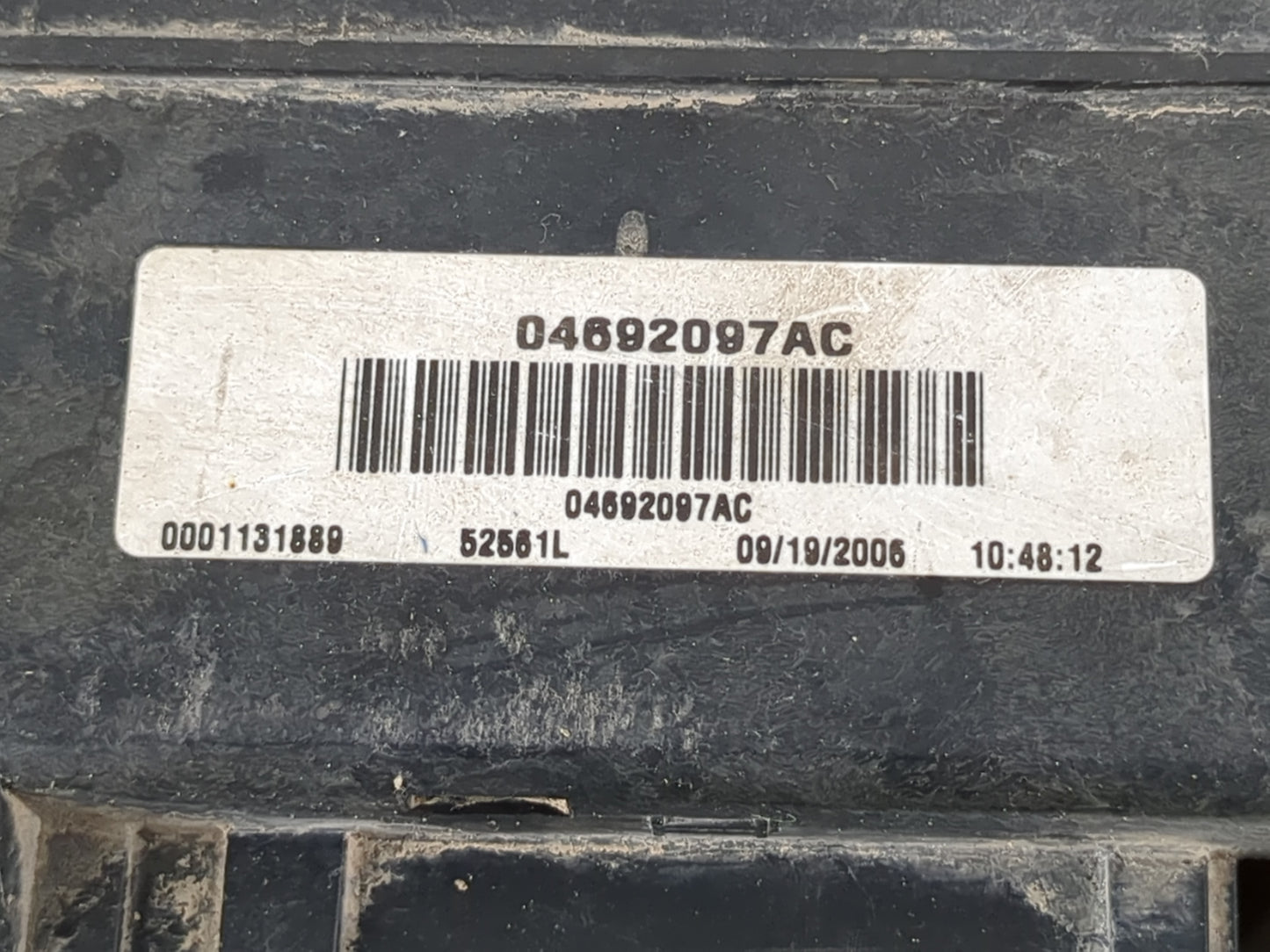 2007-2009 Dodge Durango Fusebox Fuse Box Panel Relay Module P/N:P04692096AH P04692187AC Fits Fits 2007 2008 2009 OEM Used Au