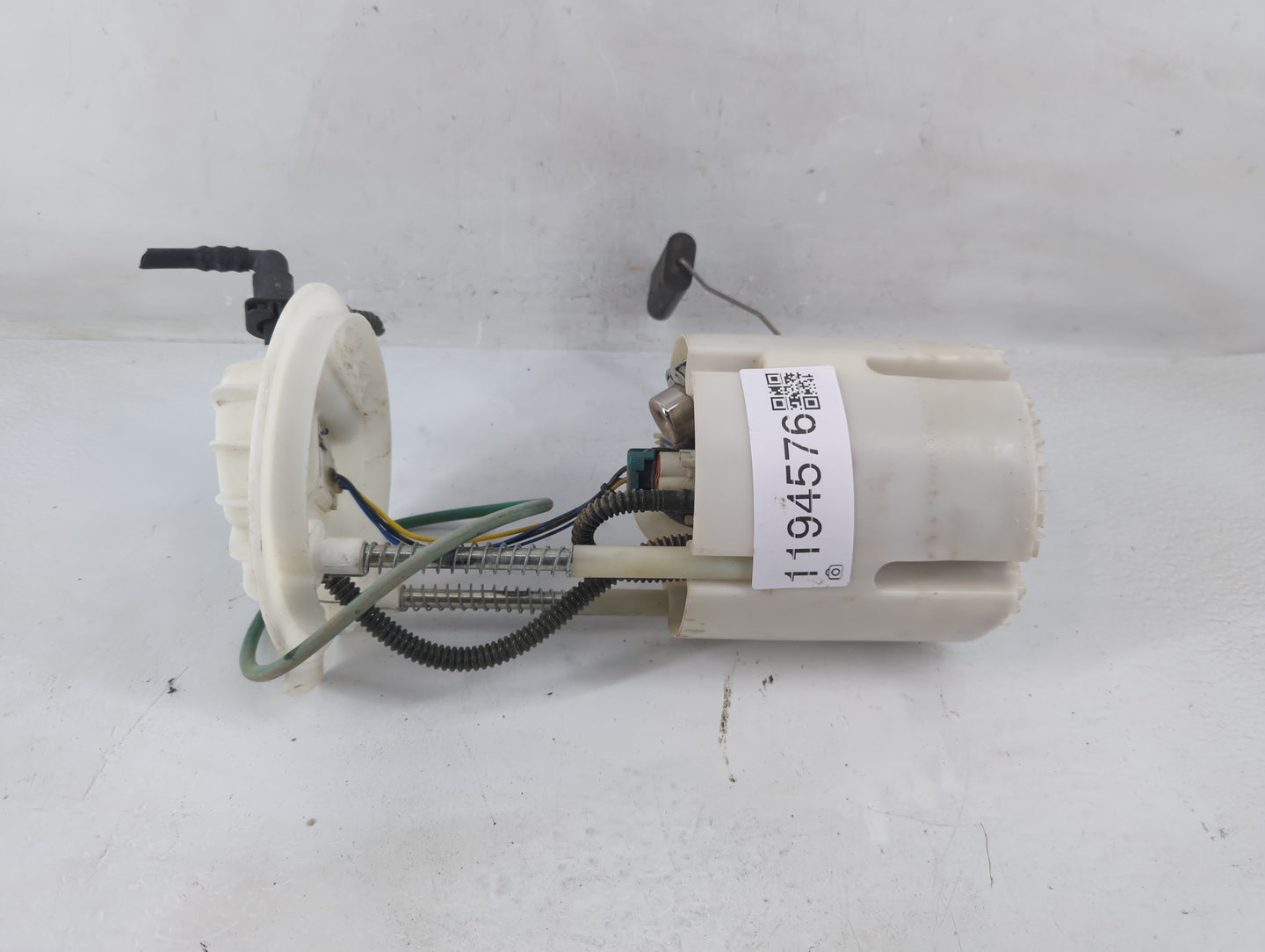 2008-2008 Dodge Durango Electrical Gas Fuel Pump Assembly - Oemusedautoparts1.com