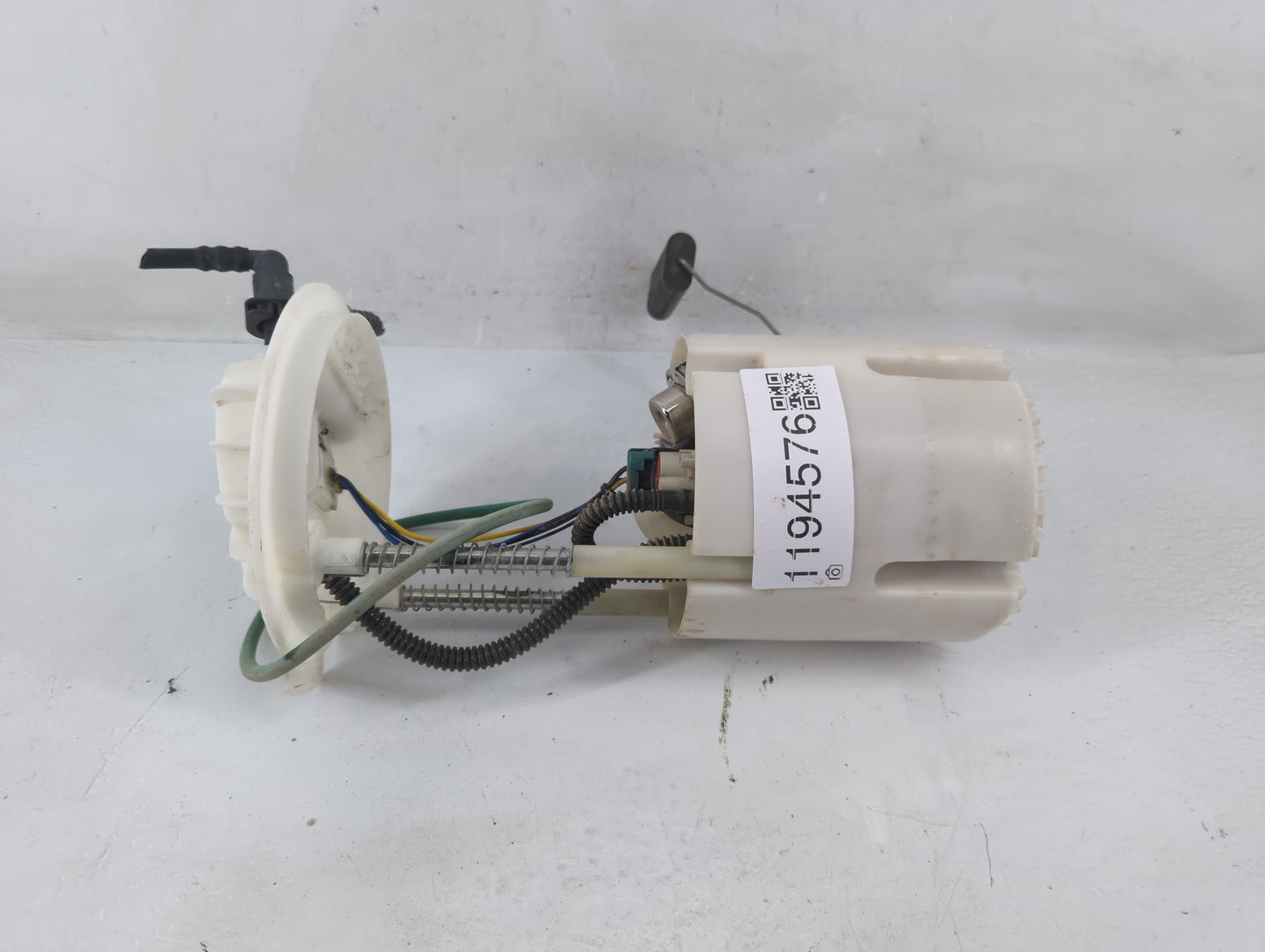 2008-2008 Dodge Durango Electrical Gas Fuel Pump Assembly - Oemusedautoparts1.com