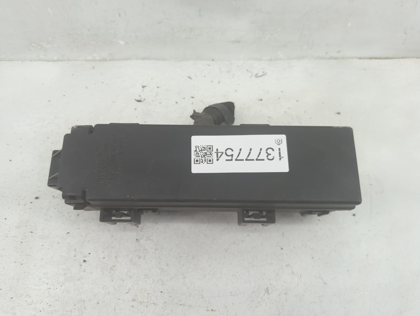 2007-2009 Dodge Durango Fusebox Fuse Box Panel Relay Module P/N:P04692096AH P04692187AC Fits Fits 2007 2008 2009 OEM Used Au