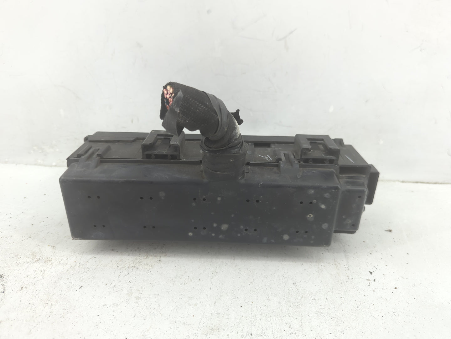 2007-2009 Dodge Durango Fusebox Fuse Box Panel Relay Module P/N:P04692096AH P04692187AC Fits Fits 2007 2008 2009 OEM Used Au