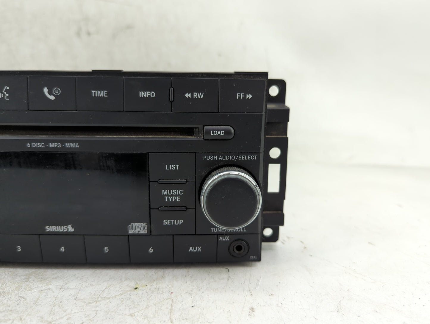 2008 Dodge Durango Radio AM FM Cd Player Receiver Replacement P/N:05064922AG Fits Fits 2007 2009 2010 2011 OEM Used Auto Par