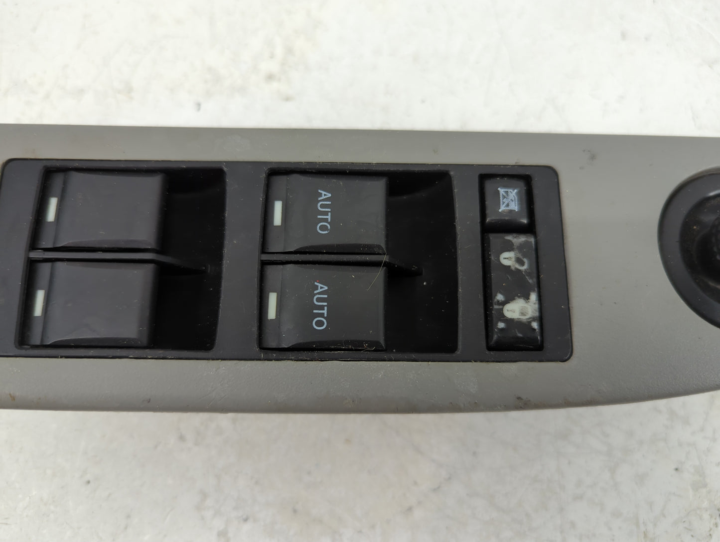 2007-2009 Dodge Durango Master Power Window Switch Replacement Driver Side Left P/N:56040694AD Fits OEM Used Auto Parts - Oe