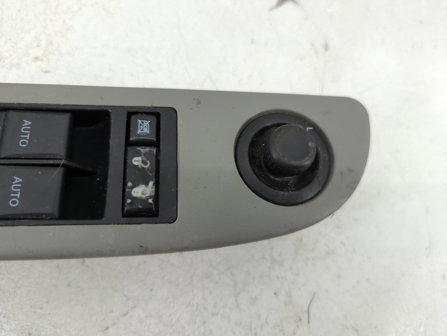 2007-2009 Dodge Durango Master Power Window Switch Replacement Driver Side Left P/N:56040694AD Fits OEM Used Auto Parts - Oe