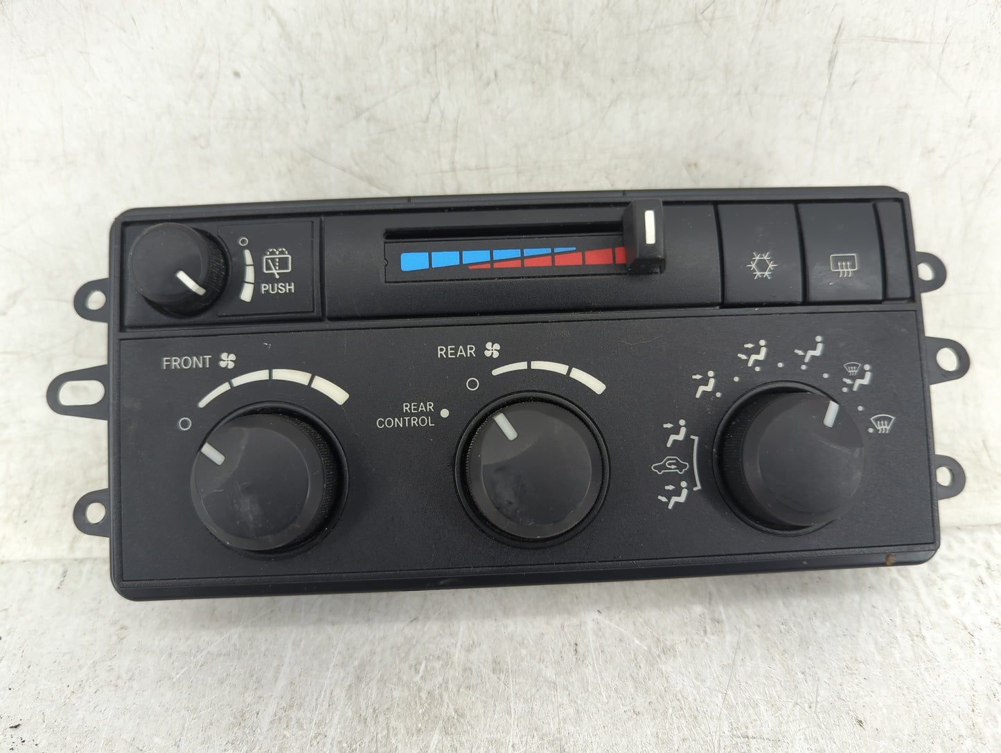 2005-2009 Dodge Durango Climate Control Module Temperature AC/Heater Replacement P/N:P55057280AE Fits OEM Used Auto Parts - 