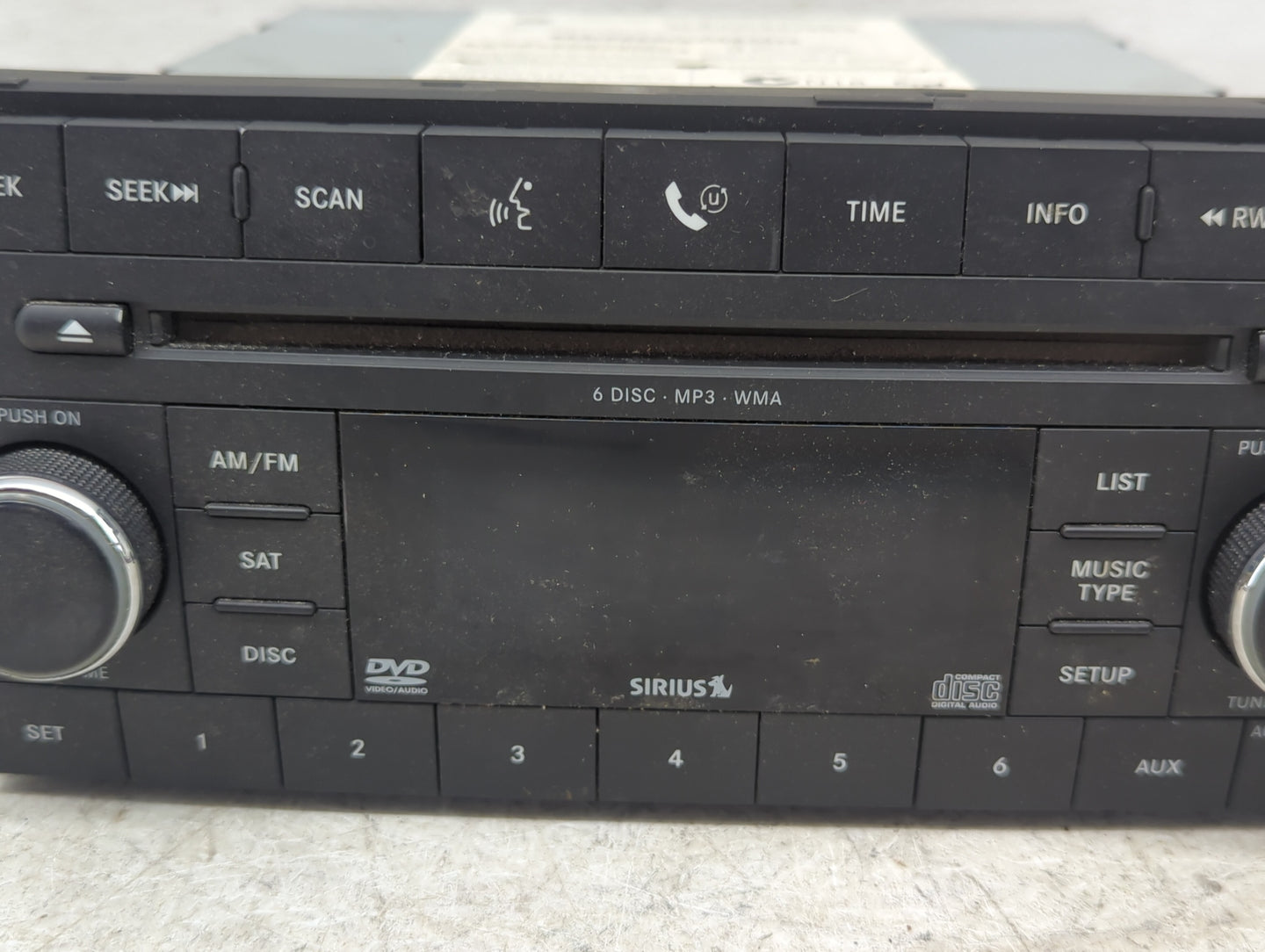 2008 Dodge Durango Radio AM FM Cd Player Receiver Replacement P/N:05064922AE Fits Fits 2007 2009 2010 2011 OEM Used Auto Par