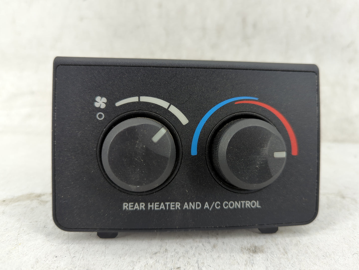 2004-2009 Dodge Durango Climate Control Module Temperature AC/Heater Replacement P/N:20013262 L01677701 Fits OEM Used Auto P