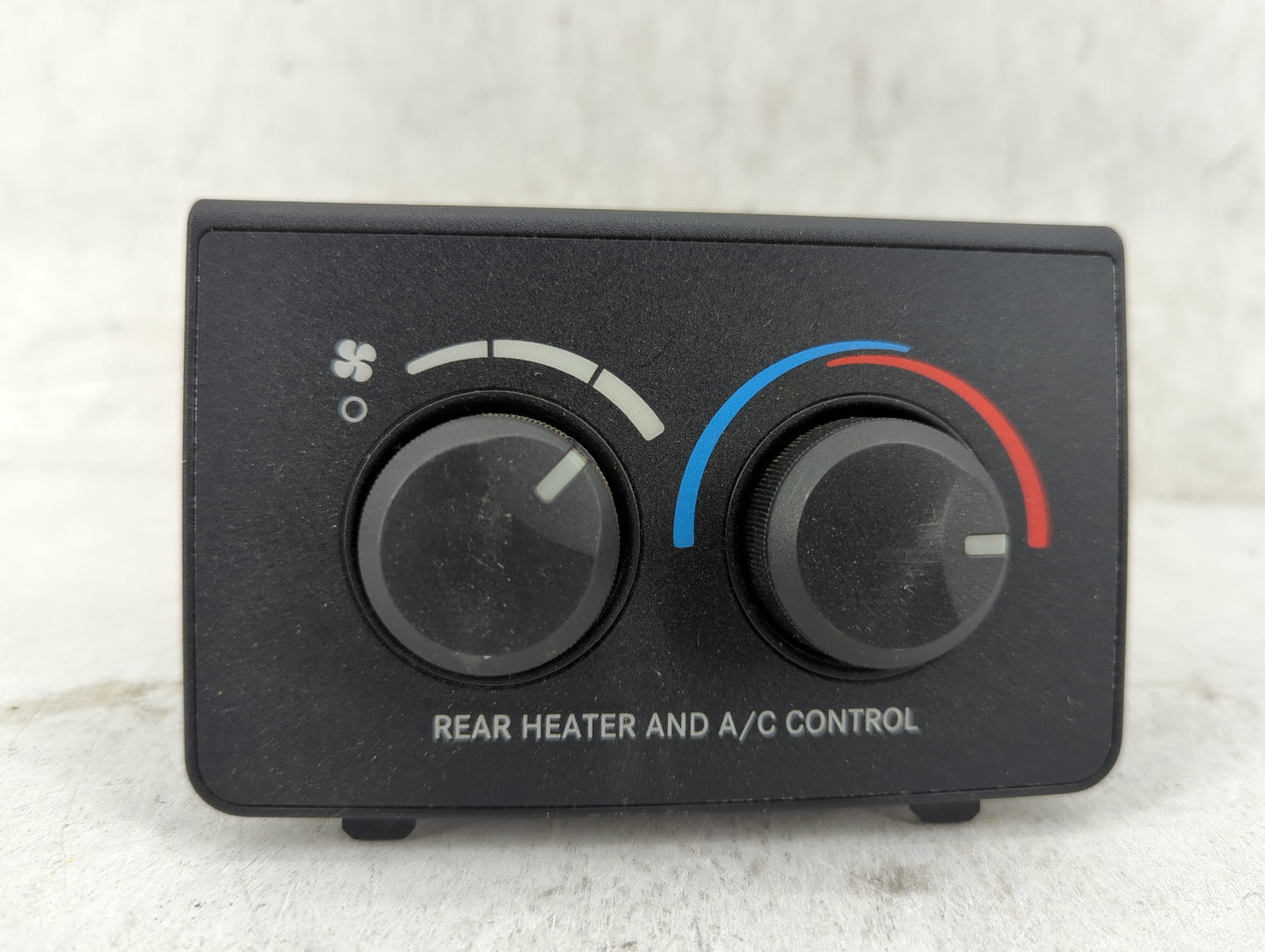 2004-2009 Dodge Durango Climate Control Module Temperature AC/Heater Replacement P/N:20013262 L01677701 Fits OEM Used Auto P