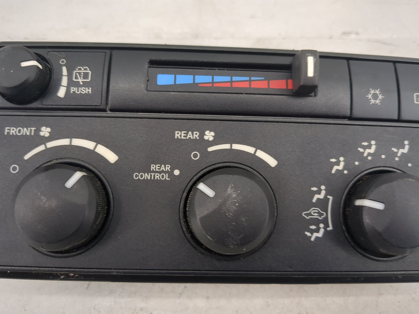 2005-2009 Dodge Durango Climate Control Module Temperature AC/Heater Replacement P/N:58024B Fits Fits 2005 2006 2007 2008 20