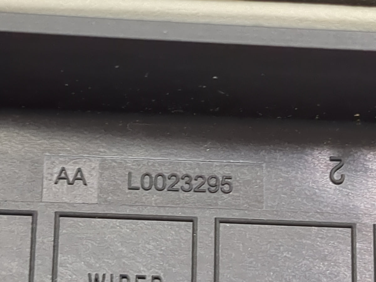 2008 Dodge Durango Fusebox Fuse Box Relay Module Tipm - Oemusedautoparts1.com