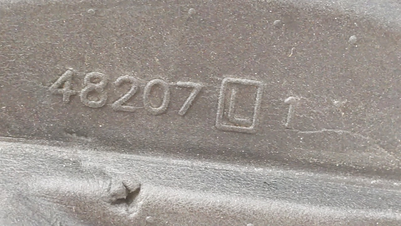 2004-2009 Dodge Durango Driver Side View Mirror - Left Door Mirror OEM Used - Oemusedautoparts1.com