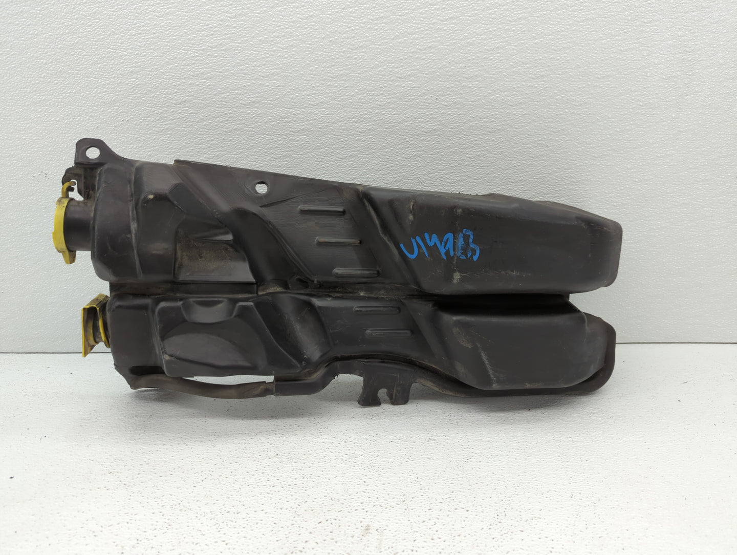 2008-2009 Dodge Durango Windshield Washer Fluid Reservoir Bottle Oem - Oemusedautoparts1.com