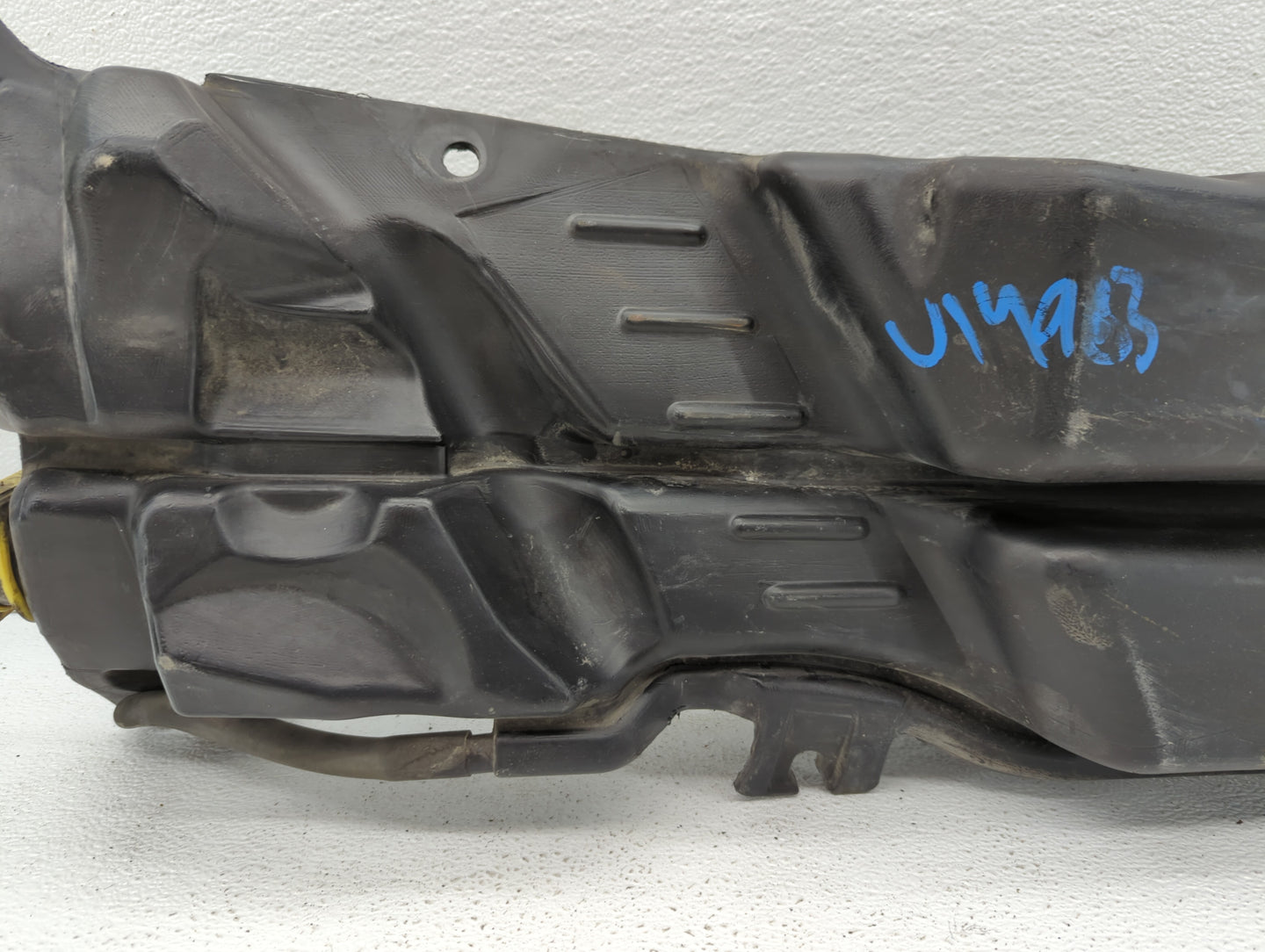 2008-2009 Dodge Durango Windshield Washer Fluid Reservoir Bottle Oem - Oemusedautoparts1.com