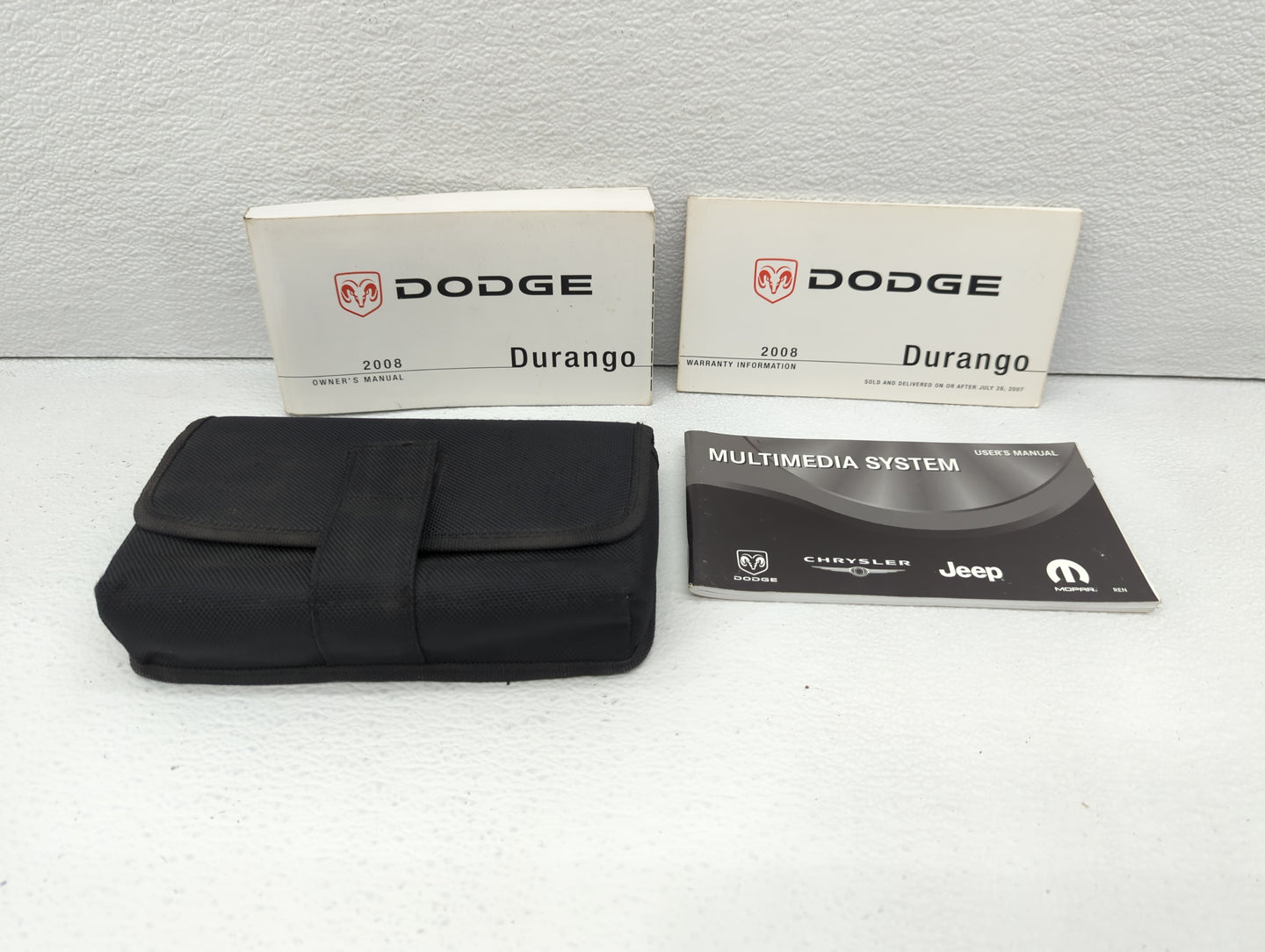 2008 Dodge Durango Owners Manual Book Guide OEM Used Auto Parts - Oemusedautoparts1.com