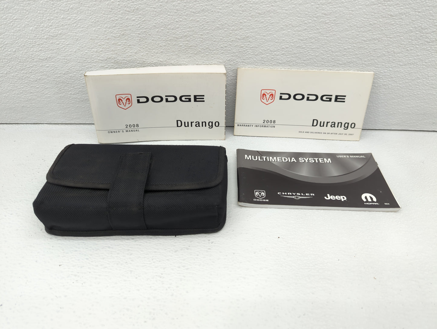 2008 Dodge Durango Owners Manual Book Guide OEM Used Auto Parts - Oemusedautoparts1.com