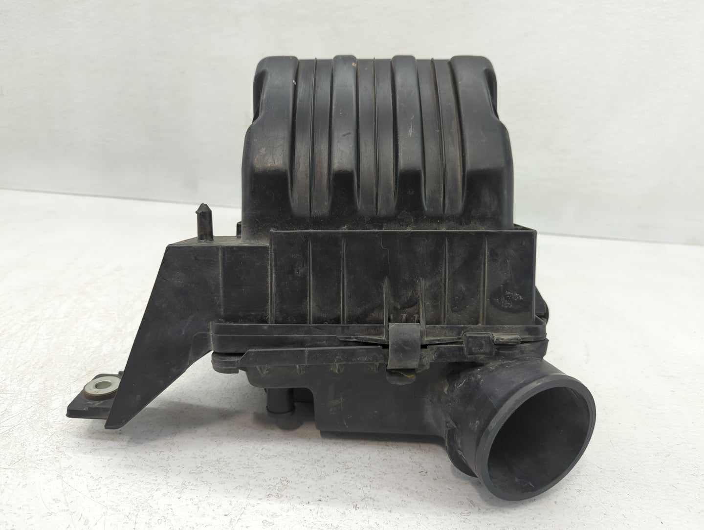 2004-2009 Dodge Durango Air Cleaner Intake-duct Hose Tube - Oemusedautoparts1.com