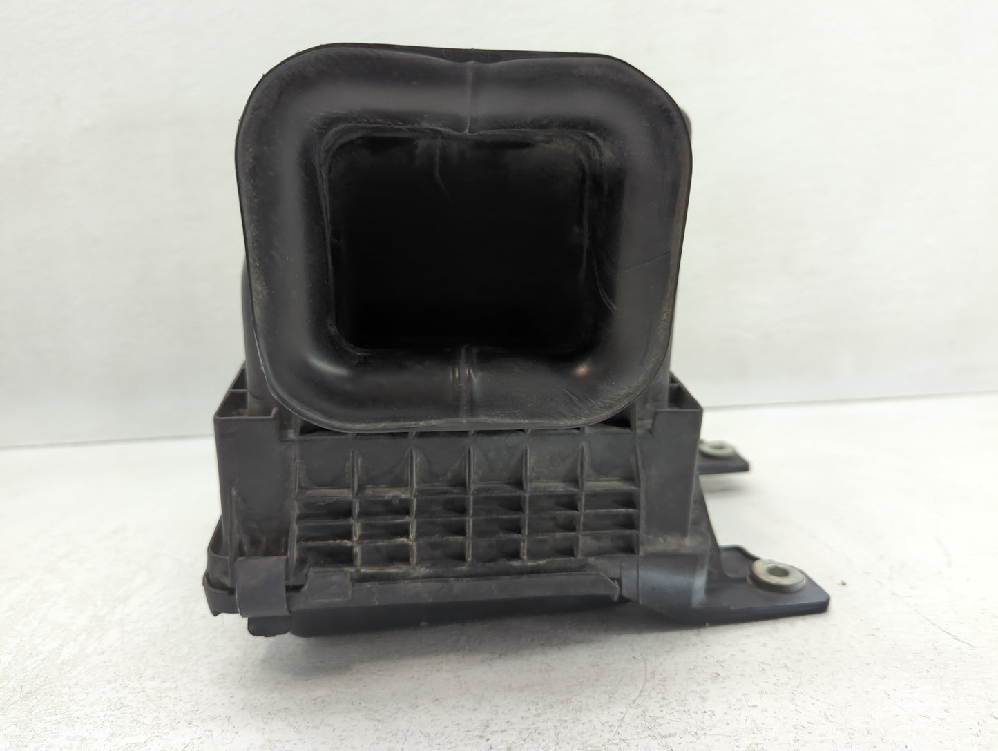 2004-2009 Dodge Durango Air Cleaner Intake-duct Hose Tube - Oemusedautoparts1.com