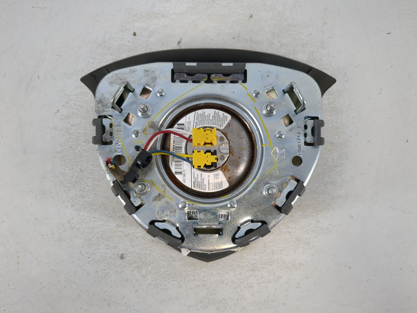 2008 Dodge Grand Caravan Air Bag Driver Left Steering Wheel Mounted P/N:(P)0ZM11BD5AH 3991350 Fits OEM Used Auto Parts - Oem