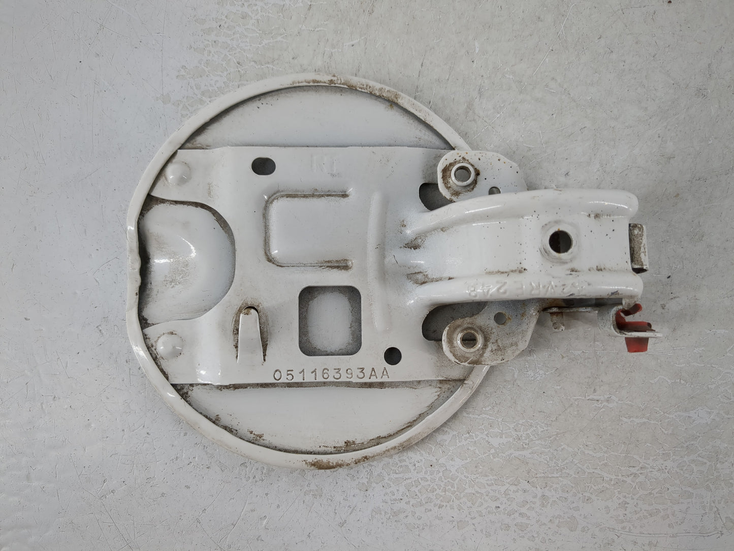 2008 Dodge Grand Caravan Fuel Tank Door Lid Gas Tank White - Oemusedautoparts1.com