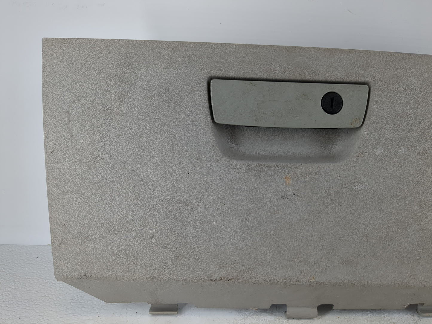 2008 Dodge Grand Caravan Passenger Glove Box Door Storage Compartment 1065707 - Oemusedautoparts1.com