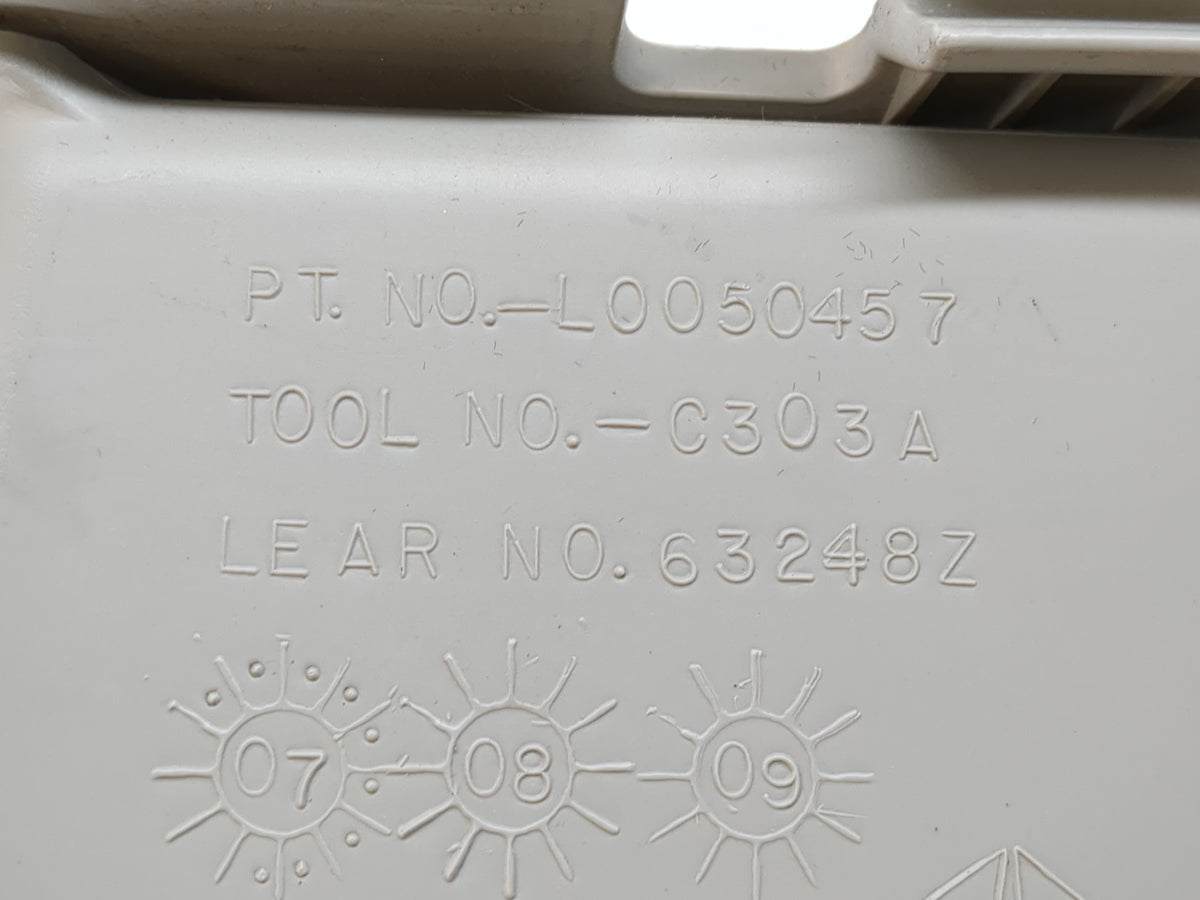 2008 Dodge Grand Caravan Passenger Glove Box Door Storage Compartment 1065707 - Oemusedautoparts1.com