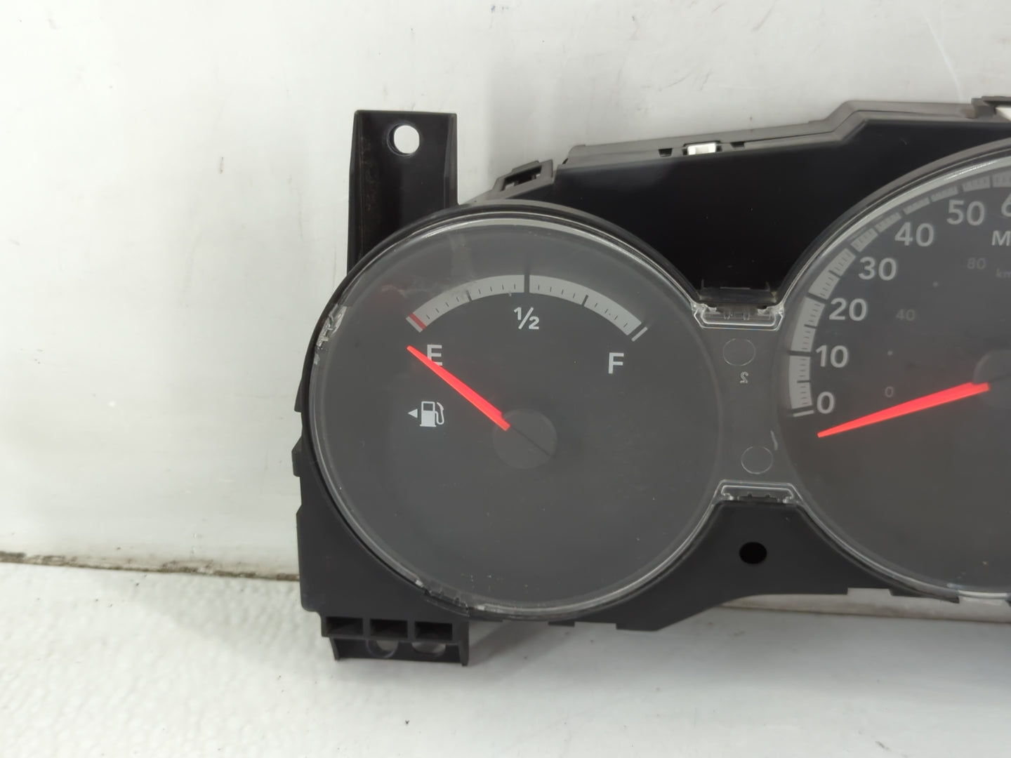 2008 Dodge Grand Caravan Instrument Cluster Speedometer Gauges Fits OEM Used Auto Parts - Oemusedautoparts1.com
