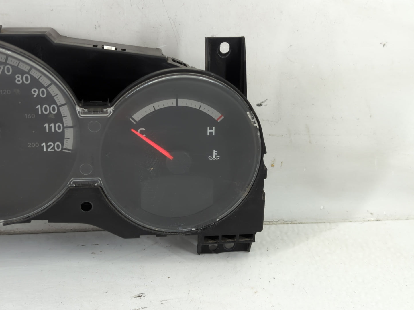 2008 Dodge Grand Caravan Instrument Cluster Speedometer Gauges Fits OEM Used Auto Parts - Oemusedautoparts1.com