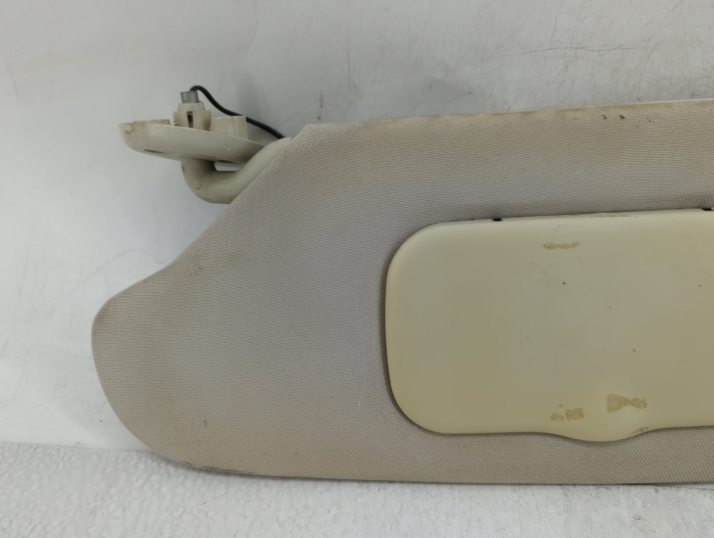 2008-2010 Dodge Grand Caravan Sun Visor Shade Replacement Driver Left Mirror Fits Fits 2008 2009 2010 OEM Used Auto Parts - 
