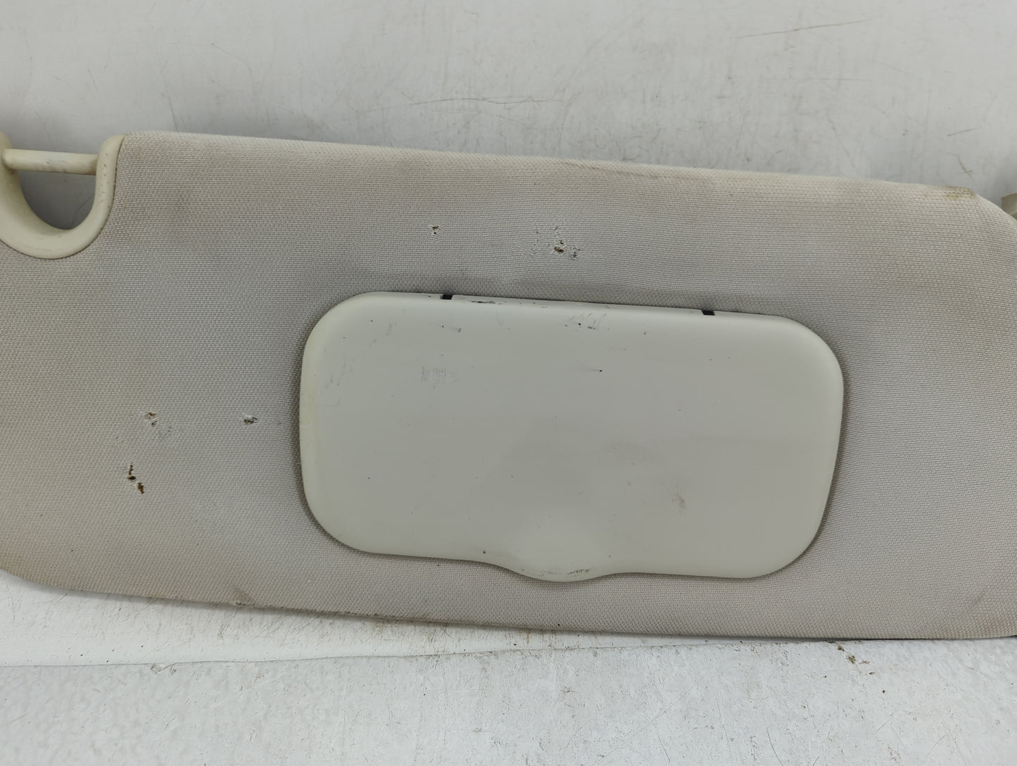 2008-2010 Dodge Grand Caravan Sun Visor Shade Replacement Passenger Right Mirror Fits Fits 2008 2009 2010 OEM Used Auto Part