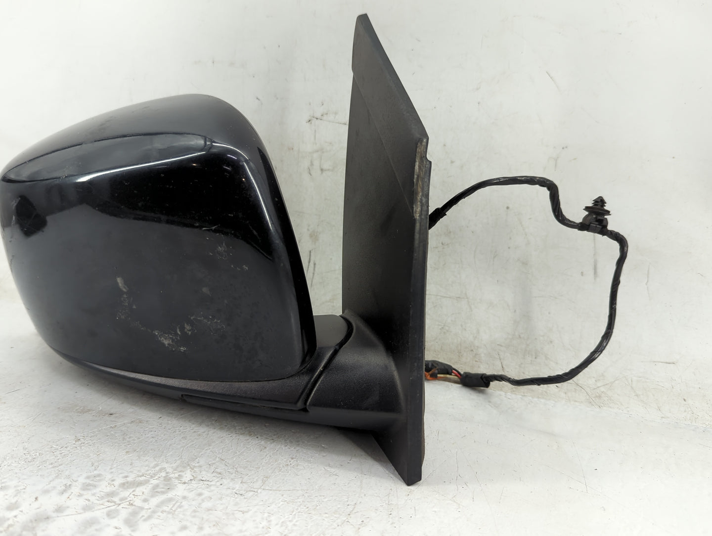 2008 Dodge Grand Caravan Passenger Side View Mirror - Right Door Mirror OEM Used - Oemusedautoparts1.com